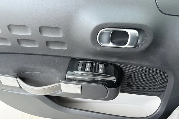 Citroen C3 (2019) — foto 8 van 17