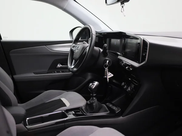 Opel Mokka (2023) — foto 26 van 37