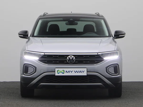 VOLKSWAGEN T-Roc (2022) — foto 15 van 19