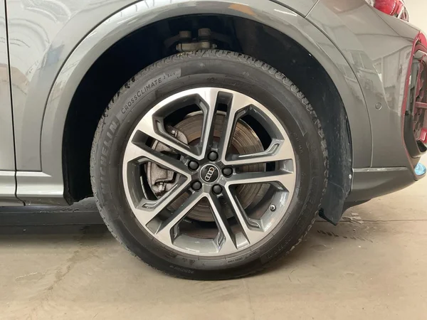 AUDI Q5 Dsl (2025) — foto 17 van 24