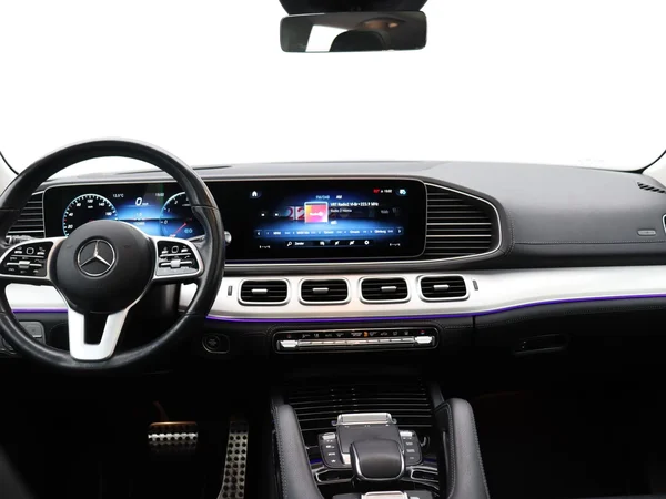 Mercedes-Benz GLE (2020) — foto 5 van 21
