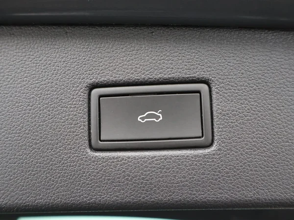 Volkswagen Tiguan (2022) — foto 19 van 29