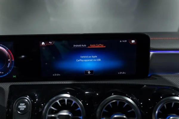 Mercedes-Benz CLA (2020) — foto 7 van 39