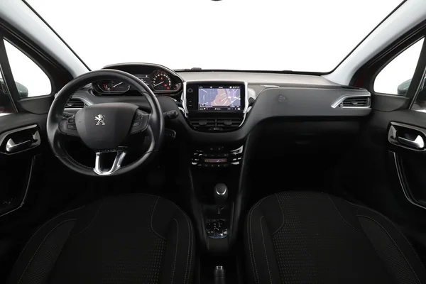 Peugeot 208 (2018) — foto 3 van 16