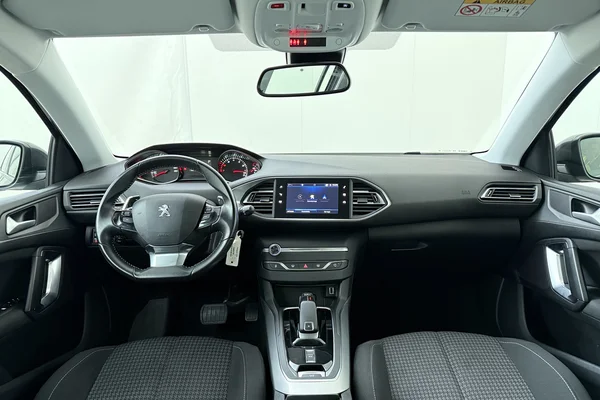 Peugeot 308 (2020) — foto 35 van 35