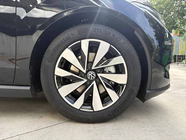 VOLKSWAGEN ID.Polo (2026) — foto 17 van 24