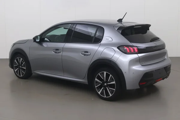 Peugeot 208 (2021) — foto 16 van 22
