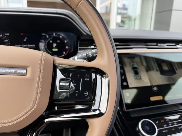 Land Rover Range Rover Sport (2023) — foto 7 van 40