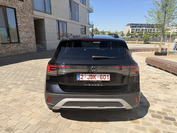 VOLKSWAGEN T-Cross (2025) — foto 8 van 19