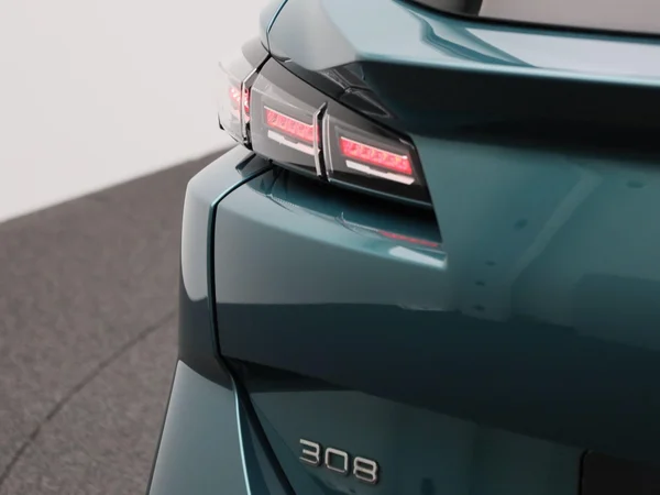 Peugeot 308 (2023) — foto 35 van 44