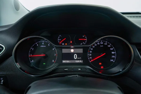 Opel Crossland (2021) — foto 5 van 80