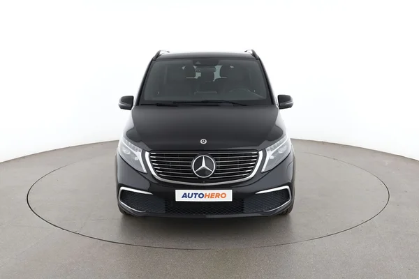 Mercedes-Benz Eqv (2022) — foto 15 van 16