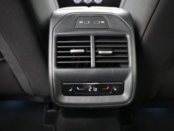 SKODA Superb Combi Dsl (2024) — foto 6 van 24