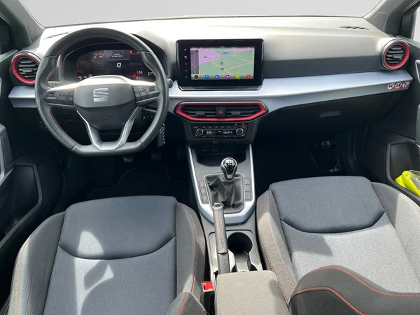 SEAT Arona (2024) — foto 14 van 17