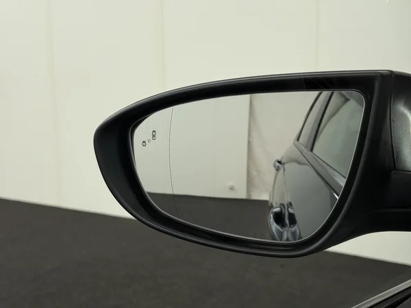 HYUNDAI i20 (2025) — foto 19 van 27