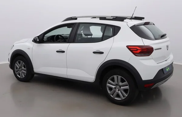 Dacia Sandero Stepway (2023) — foto 19 van 25