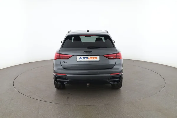 Audi Q3 (2021) — foto 11 van 16