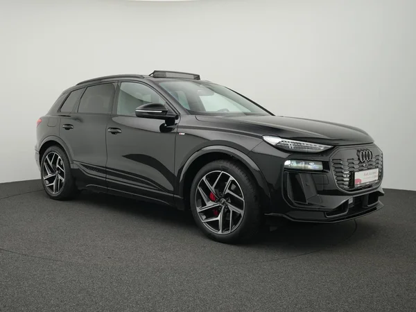 AUDI Q6 e-tron (2026) — foto 12 van 40