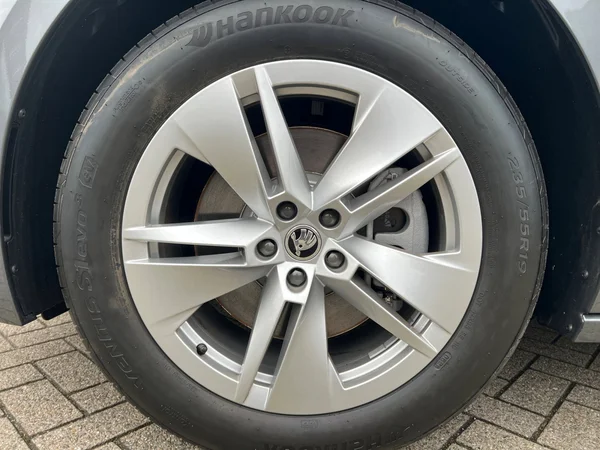 SKODA Enyaq Coupé (2026) — foto 16 van 24