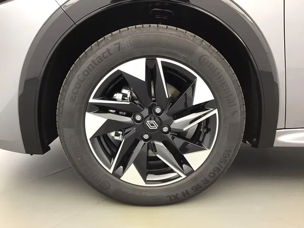 Renault Clio VI (2026) — foto 22 van 30