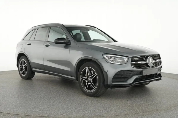 Mercedes-Benz GLC (2022) — foto 12 van 20