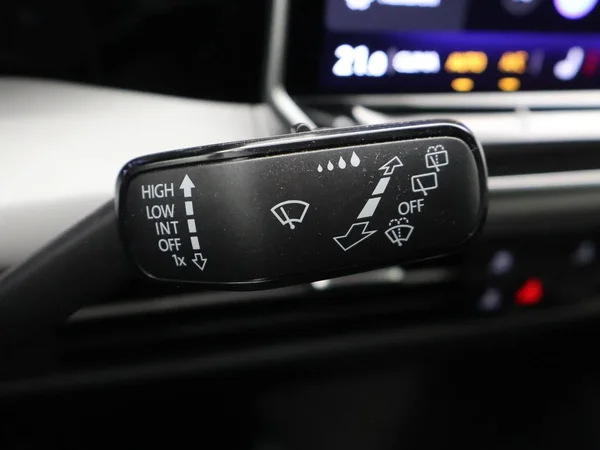 Volkswagen Golf (2025) — foto 19 van 32