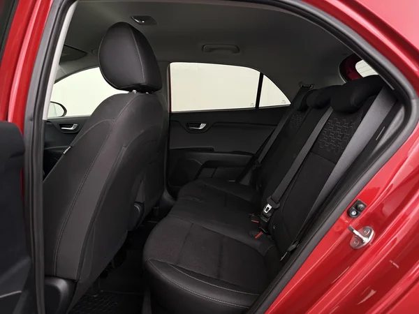 KIA Rio (2022) — foto 5 van 26