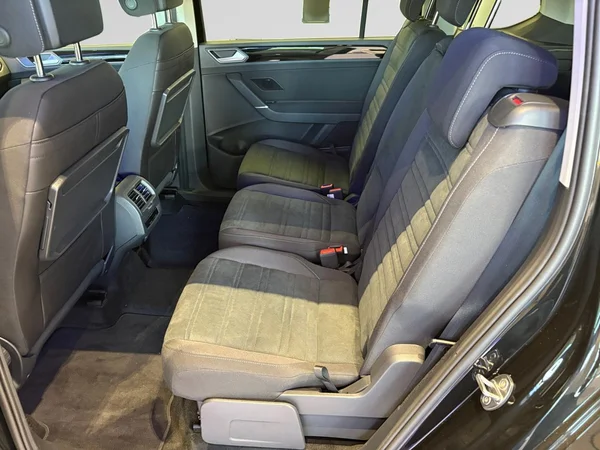 VOLKSWAGEN Touran (2026) — foto 5 van 15