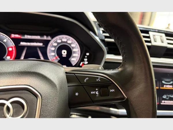 Audi Q3 (2019) — foto 15 van 29