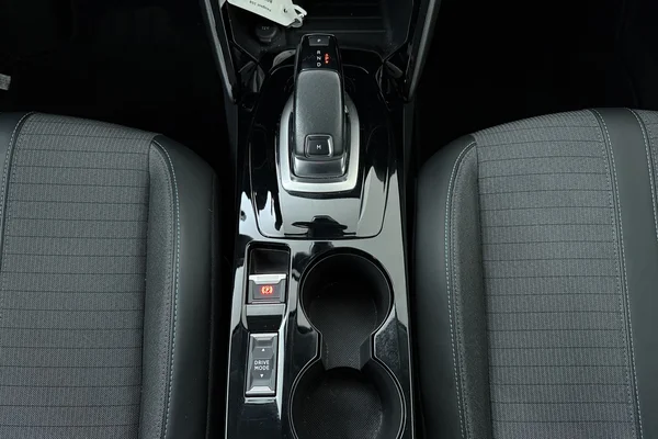 Peugeot 208 (2022) — foto 4 van 25