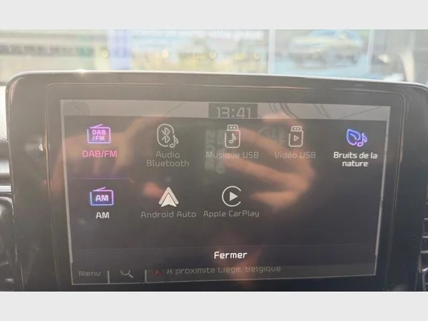 Kia RIO (2022) — foto 5 van 24