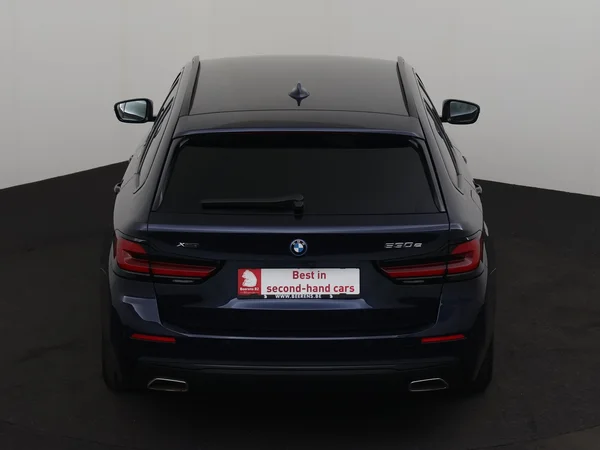 BMW 530 (2022) — foto 31 van 34