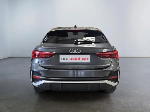 AUDI Q3 Sportback (2021) — foto 30 van 31