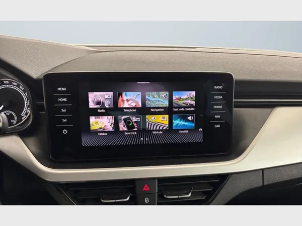 Skoda Kamiq (2021) — foto 5 van 15