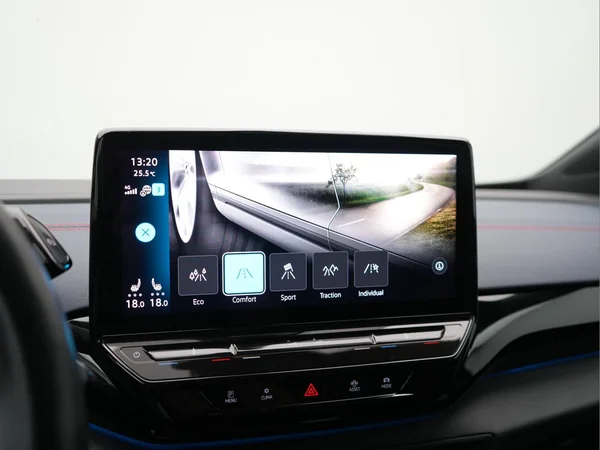 VOLKSWAGEN ID.4 (2021) — foto 25 van 49