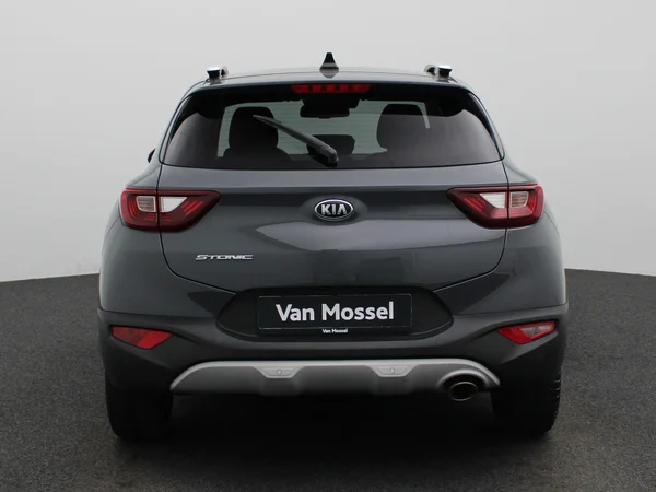 Kia Stonic (2021) — foto 36 van 40