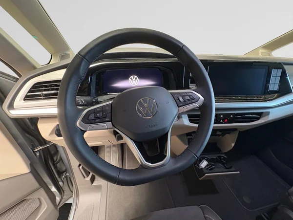 VOLKSWAGEN Multivan T7 Long Dsl (2025) — foto 3 van 24