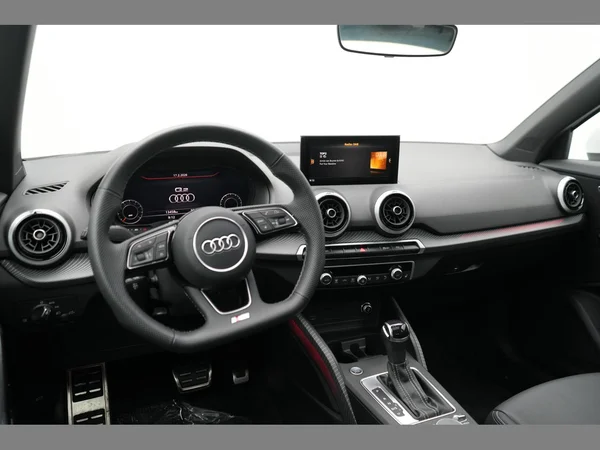 AUDI Q2 (2023) — foto 5 van 29