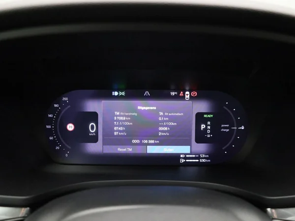 Volvo V60 (2022) — foto 13 van 41