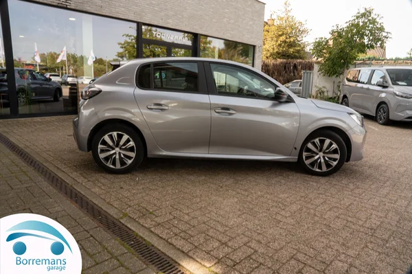 Peugeot 208 (2023) — foto 18 van 28