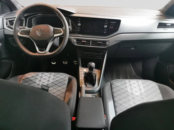 VOLKSWAGEN Taigo (2025) — foto 9 van 15