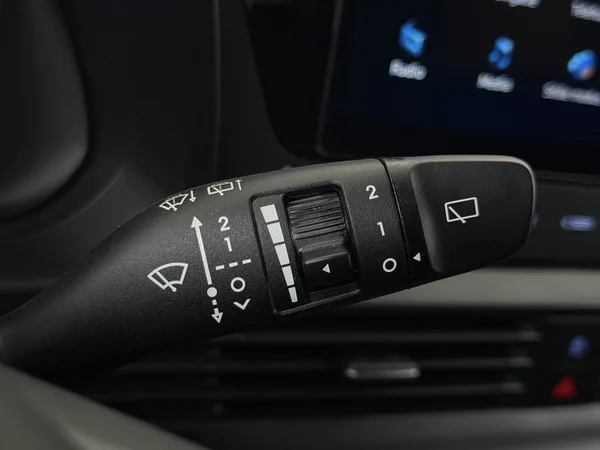 HYUNDAI i20 (2025) — foto 16 van 27