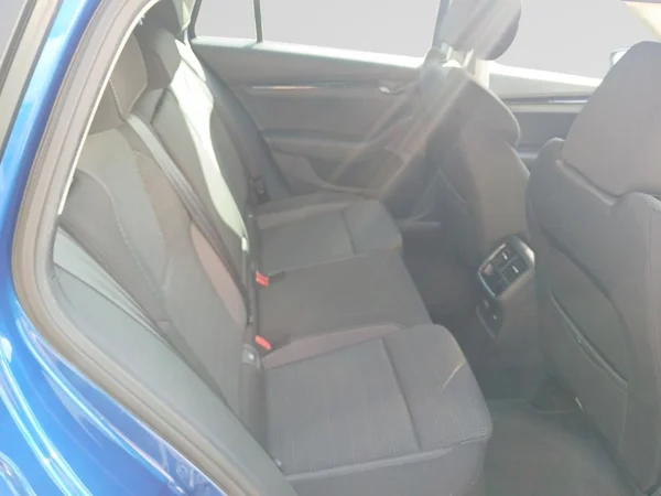 SKODA Octavia Combi Dsl (2021) — foto 5 van 18