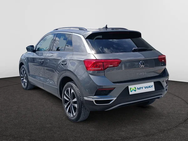 VOLKSWAGEN T-Roc (2021) — foto 8 van 18