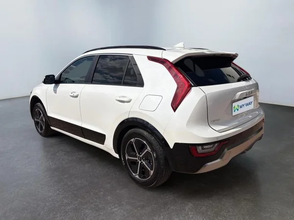 KIA Niro HEV (2022) — foto 19 van 23