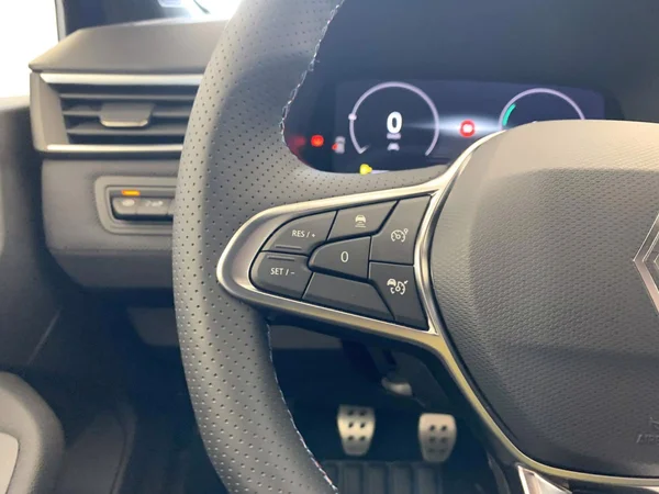 Renault Clio V Phase II (2025) — foto 8 van 25