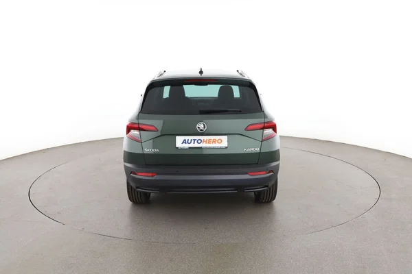 Skoda Karoq (2018) — foto 11 van 16