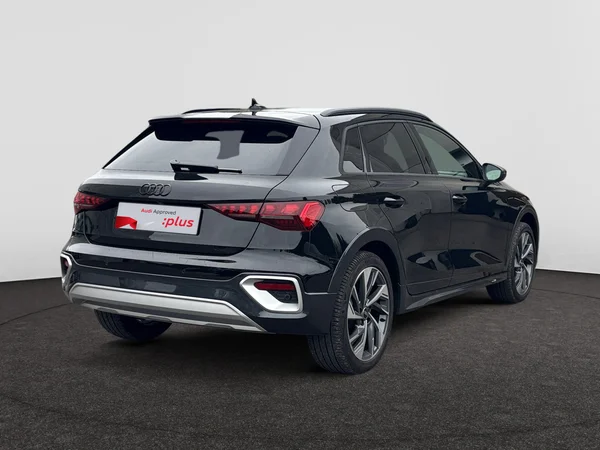 AUDI A3 Allstreet (2024) — foto 15 van 19