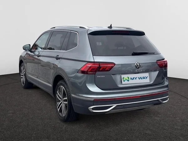 VOLKSWAGEN Tiguan Allspace Dsl (2022) — foto 14 van 20