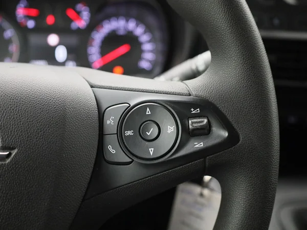 Opel Combo Life (2022) — foto 18 van 36